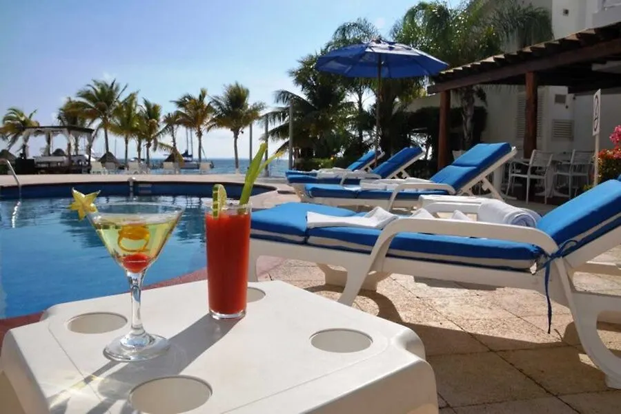 Ocean View Cancun Arenas